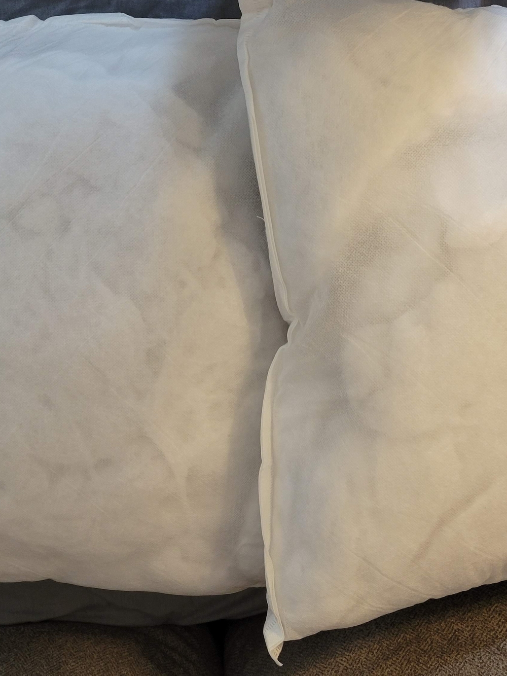 White Home Bedding Pillow Pair - Plush Support 20x20